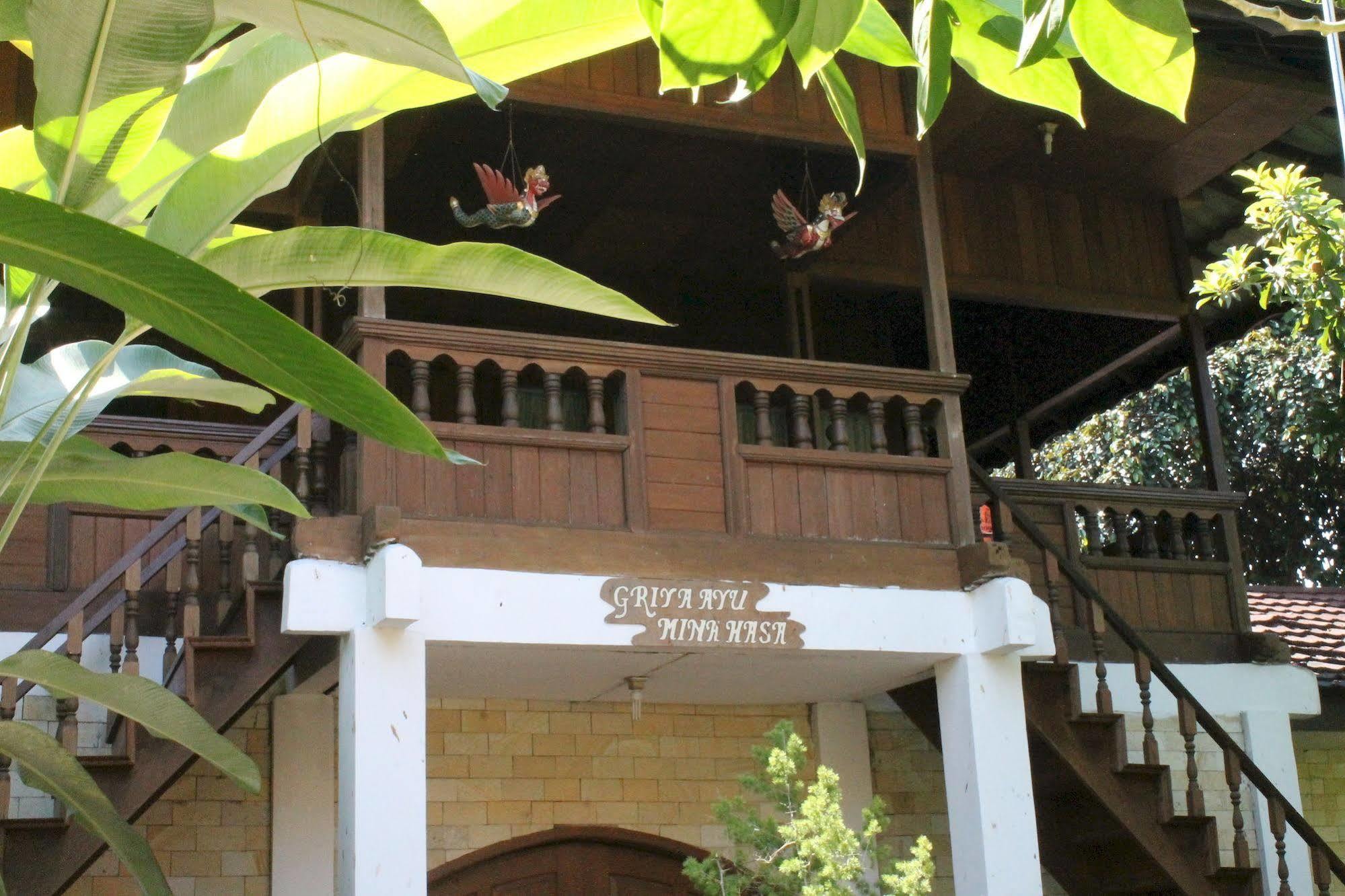 Reddoorz Hostel @ Dago 2 Bandung Exterior foto